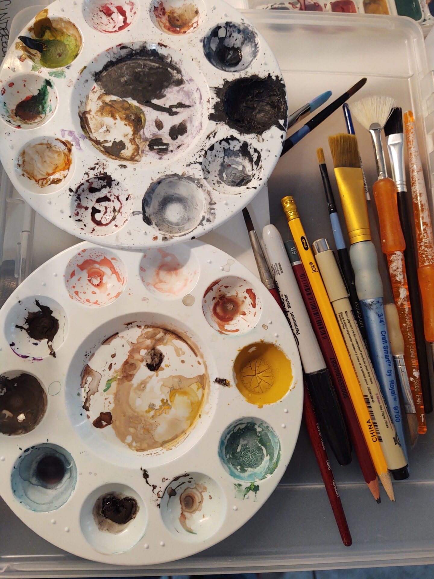 Paint Mixing Palettes and Brushes